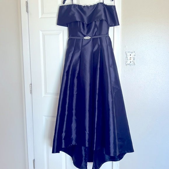 Preloved of shoulder Blue Dress - Picture 1 of 5